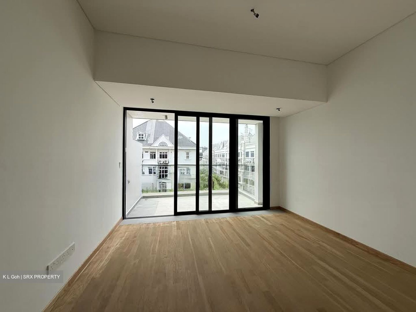Ji Chang Villa (D15), Terrace #604316741